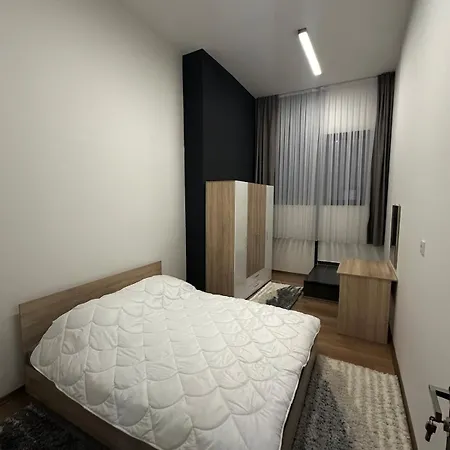 Stylish Loft Living Modern-2br With High Ceilings Apartament